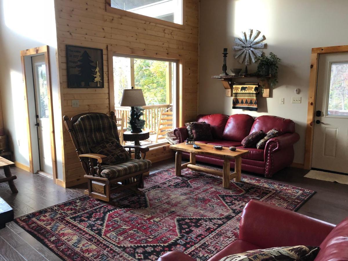 개틀린버그 Love Nest Chalet 빌라 외부 사진